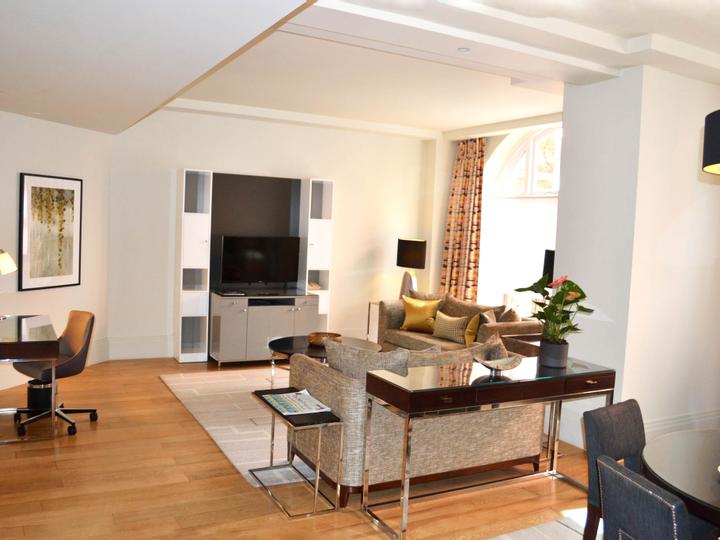 Taj 51 Buckingham Gate Suites and Residences | London | 14