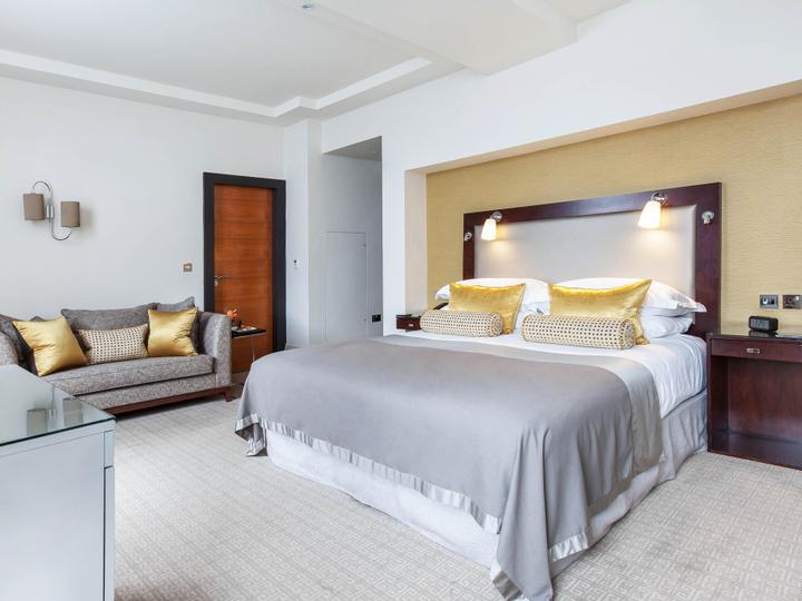 Taj 51 Buckingham Gate Suites and Residences | London | 3